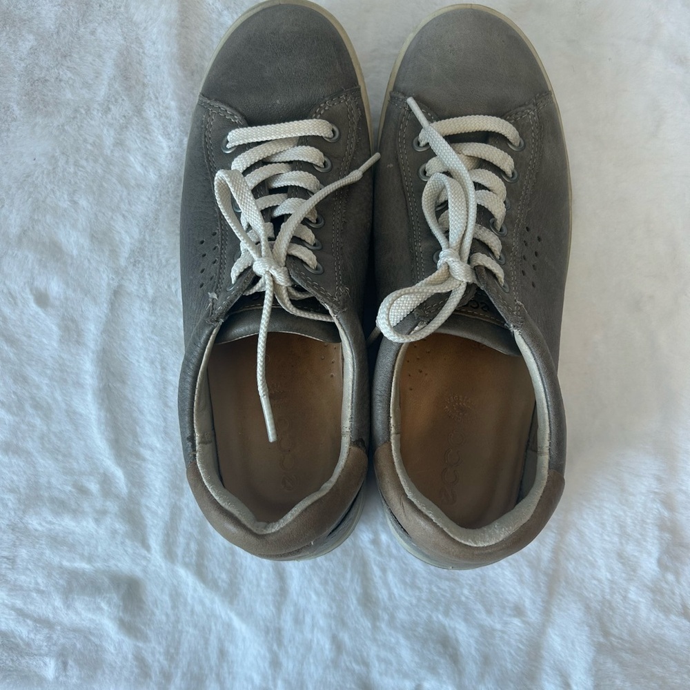 ECCO Chase Women’s 38 US 7.5-8 Gray Leather Lace Up Comfort Sneakers - Picture 6 of 8